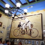 Els 4 Gats - カフェの内装