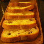 ショットバー ペコ - バゲット付き