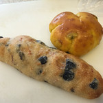 ル　ペトラン - 2015. 9. オリーブのパンとかぼちゃあんぱん