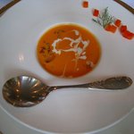 現代仏蘭西料理 朔詩舎 - 本日のスープ（キャロットポタージュ）
