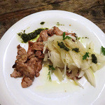 ビストロ　アンコニュ - 知覧鶏のムネ肉の炙り　