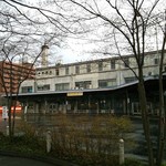 バスセンター藤原養蜂場 売店 - バスセンター バス乗り場♪