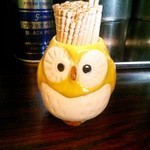 からみそラーメン ふくろう - ふくろうの爪楊枝たて