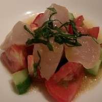 ラシェット・ブランシュ - 帆立貝とトマトのサラダ