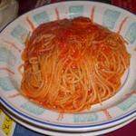 カプリチョーザ - トマトとニンニクのスパゲティ（￥920）