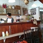 Alley No.5 - お店の雰囲気です。