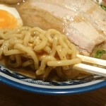 ほたる - 麺は太麺！