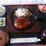 魚りん - ハンバーグ定食