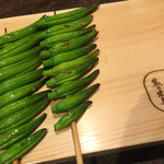 熊の焼鳥106 - ２０１５年９月２３日　名物『鶏刺し12種盛り』付き おまかせ10串コース3,700円(税抜)