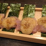 熊の焼鳥106 - ２０１５年９月２３日　名物『鶏刺し12種盛り』付き おまかせ10串コース3,700円(税抜)