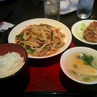 中国料理 青冥 堂島本店 - ランチ：酸辣牛肉炒麺