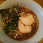 一本気 - しょうゆらーめん(\700)