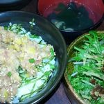 魚串さくらさく - トロたく丼と２種の魚串定食