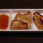 牛角 - タレは普通。でも、旨いっす。