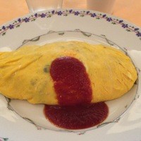 ブラッスリー ドンピエール - チキンオムライス1620円