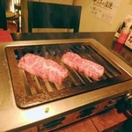 トラジ - 焼肉風景。