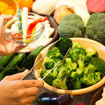 やおまん - 産地直送！　新鮮野菜のバーニャバー食べ放題！（90分）