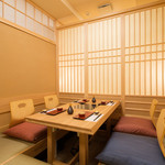 Hokuriku Sushi Izakaya Kanazawa Aenokaze - 2〜4名様用個室です