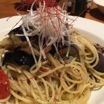 グルービー - 秋刀魚,ドライトマト,青唐辛子ベベロンチィーノ