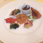 四川料理 桃源郷 - 桃源郷四川満喫コース　８６４０円　前菜の盛り合わせ【　２０１５年９月　】　