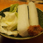 甲州串揚げ周山 - 付け合せ野菜