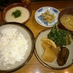 Mugitoro Oka No Ue - 麦とろ定食850円