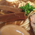 濃厚魚介らぅ麺 純 - このメンマお気に入りです