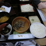 かぎや旅館 - はっとうとうどんとご飯