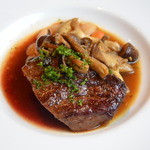 Restaurant27 - 牛ほほ肉の赤ワイン煮込み