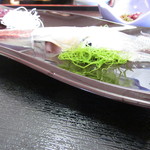 お魚処 玄海 - 後造りで天ぷらになる前のイカ