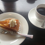 もり珈琲店 - りんごのパイとグァテマラコーヒー
