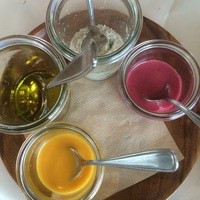 24/7 restaurant - フランボワーズソースなどメインのソース