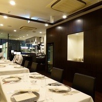 レストラン ラ・フロレゾン・ドゥ・タケウチ - 店内の様子