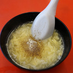 あけぼのラーメン - お替り自由のたまごスープ