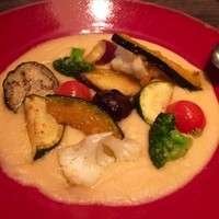 grigio la tavola - プーリア産 そら豆の温かいピューレと緑黄色野菜★
                
                このピューレがとっても美味しい！