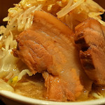 ラーメン　どかいち - 巻かぬ豚バラも旨い（2015年8月10日）