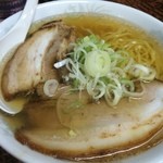 こく一番 ラーメン みどりや - こく一番 2015年9月21日 チャーハンのスープ代わりの塩ラーメン 850円 