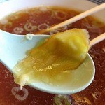 茨珍麺飯食堂 - 薄切りの生姜？