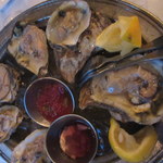 Grillfish - 料理写真:Local Oysters　1/2 dz