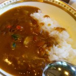 オールデイダイニング カルイザワグリル - 朝カレーはビーフと野菜がたっぷり