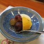 割烹あべ - ブドウ　柿　梨