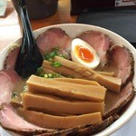 俺のラーメン あっぱれ屋 - こくまろ塩チャーシュー メンマtp 