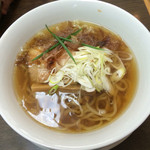 手打ち麺 やす田 - カツオ醤油らあめん700円