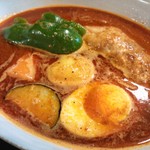 曉 - チキンレッグ　900円