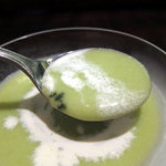 グリルフレンチ - えんどうまめの冷たいスープ