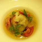 マッシュルーム - フルーツトマトの雫によるガスパッチョ 甘エビのタルタル添え
