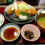 かつ波奈 - ささみ＆ヒレ南高梅しそはさみ定食！