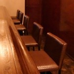 TSUGI - 店内の雰囲気