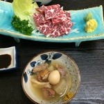 けんぞう - 突出しと馬刺し