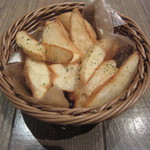 熟成和牛ステーキグリルド エイジング・ビーフ - フライドポテト。